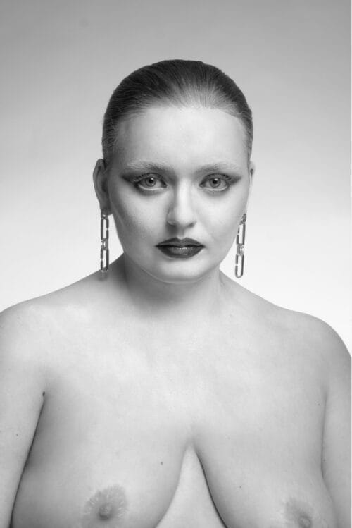 Boucle d'oreille chaine de mailles modulables en argent et en or ethique labelisé Faimined avec perle ancinne upcyclée